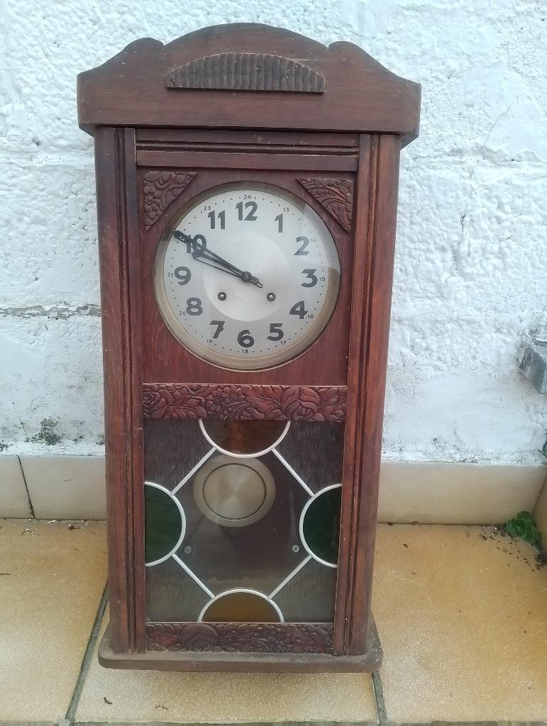 Regulateur klok, Enlèvement