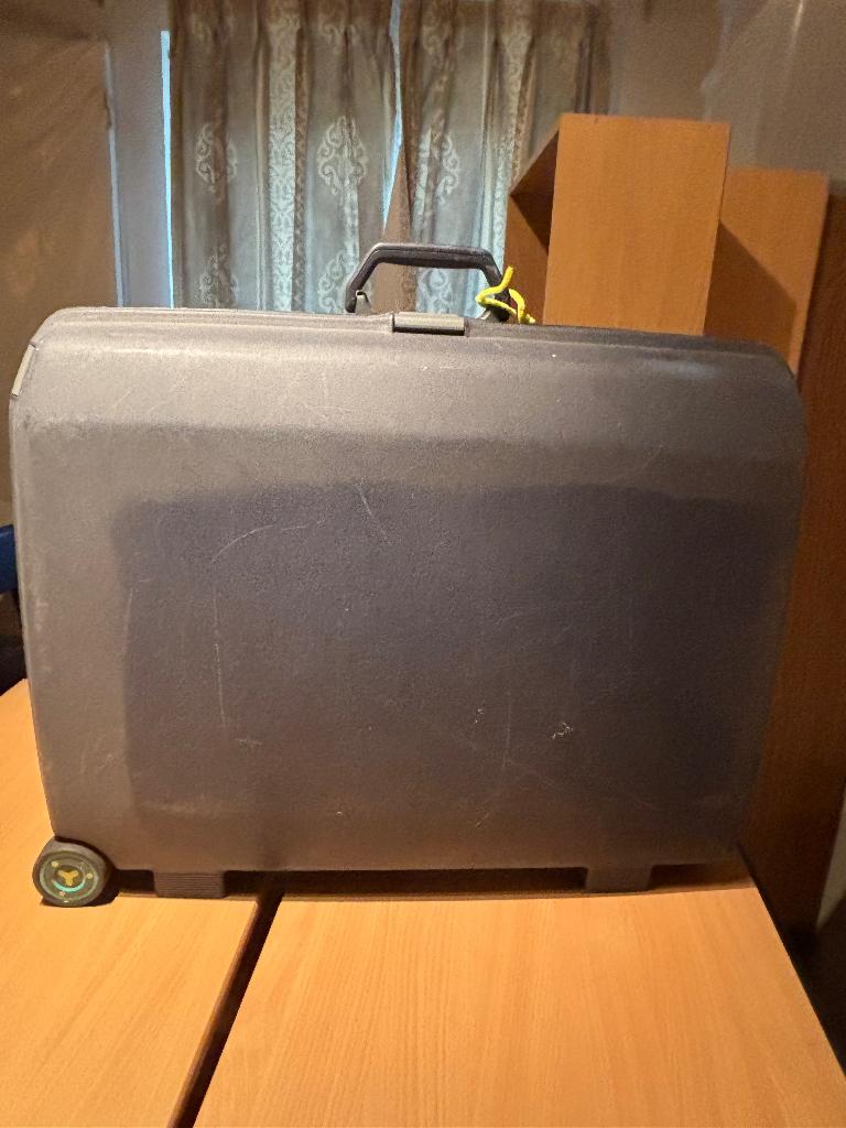 Samsonite reiskoffer, Ophalen, Hard kunststof, Slot, Zo goed als nieuw