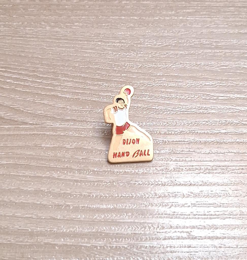 PIN - HANDBAL - HANDBALL - DIJON, Envoi, Utilisé, Sport, Insigne ou Pin's