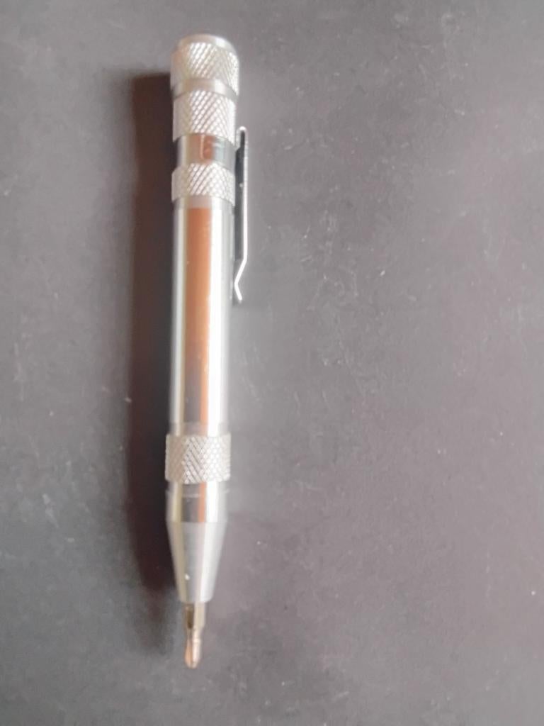 Tournevis de poche (5 embouts différents)., Enlèvement ou Envoi, Neuf