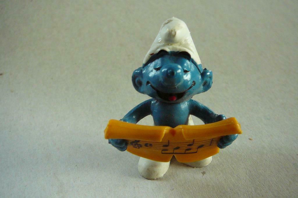 singer Smurf oude Smurf schtroumpf Peyo, Verzamelen, Stripfiguren, Gebruikt, Beeldje of Figuurtje, Smurfen, Verzenden