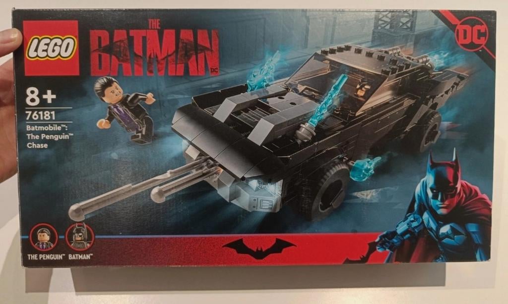 Lego 76181 Batman DC Batmobile la chasse aux pingouins, Enfants & Bébés, Jouets | Duplo & Lego, Enlèvement ou Envoi, Neuf, Ensemble complet