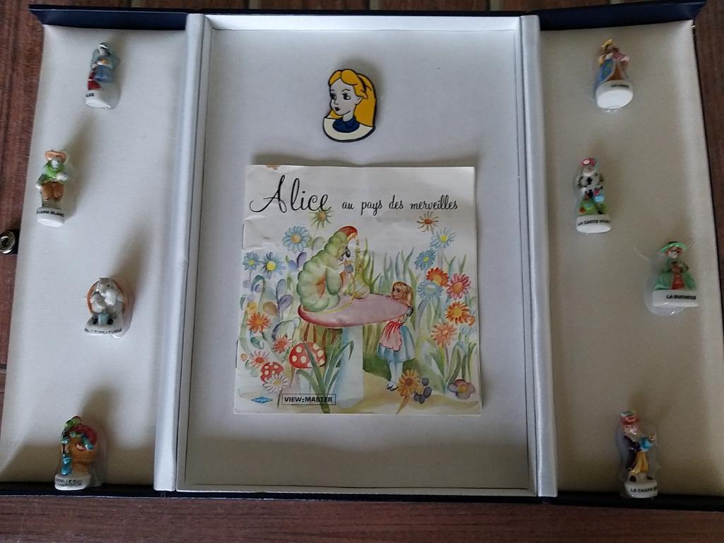 COFFRET DE  FEVES ALICE AU PAYS DES MERVEILLES, Enlèvement ou Envoi