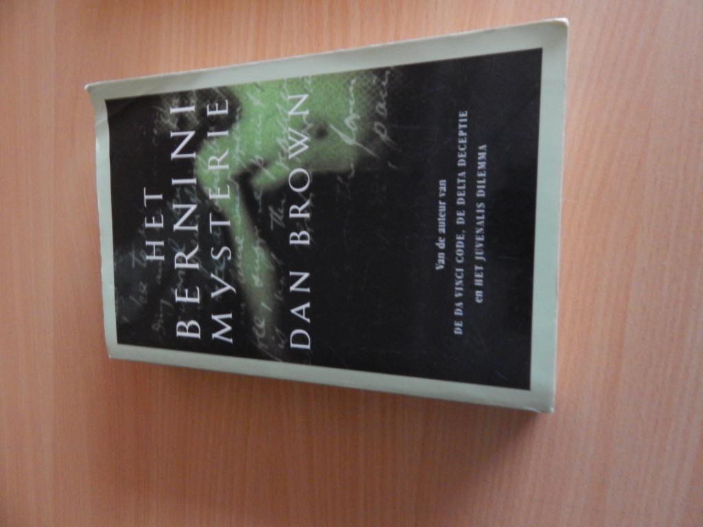 Het Bernini mysterie, Boeken, Ophalen of Verzenden, Gelezen, Dan Brown