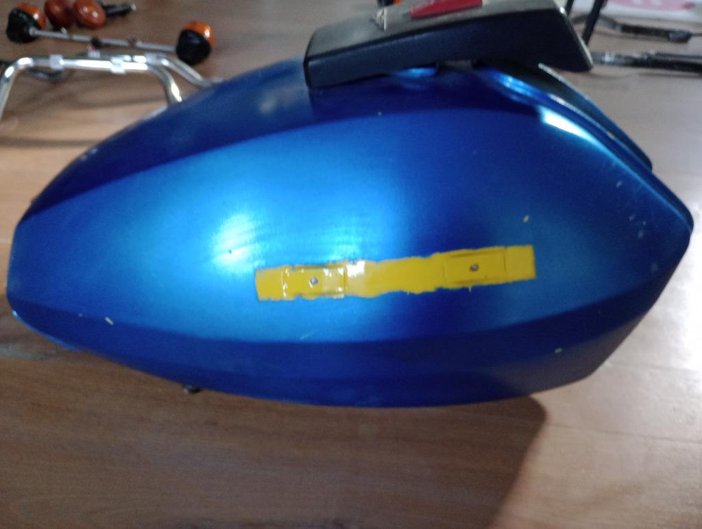 benzinetank Moto Guzzi V35 V50 V65, Motoren, Ophalen, Gebruikt