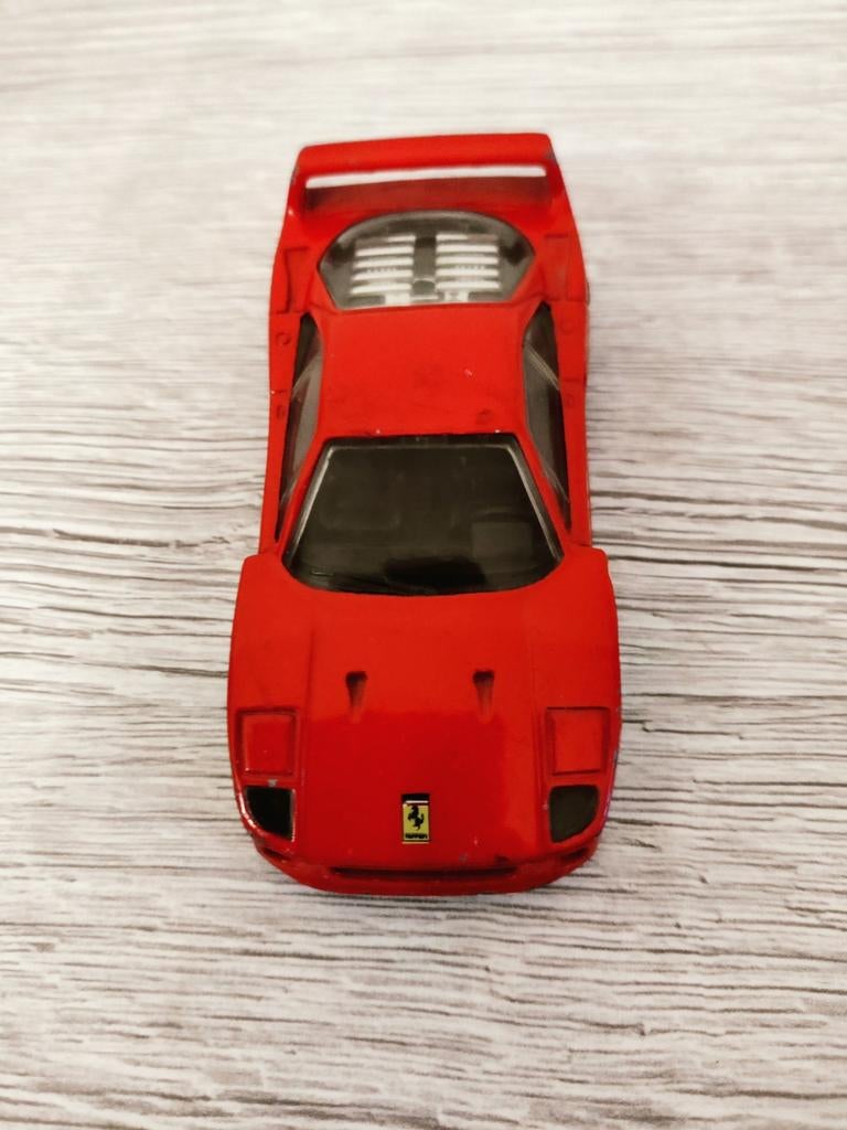 Matchbox Specials Ferrari F40 schaal 1:39, Ophalen, Gebruikt