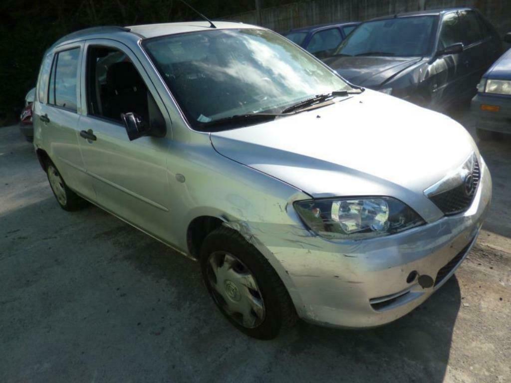 Attelage (boule de remorquage) Mazda 2/1 2004, Enlèvement, Utilisé, Mazda