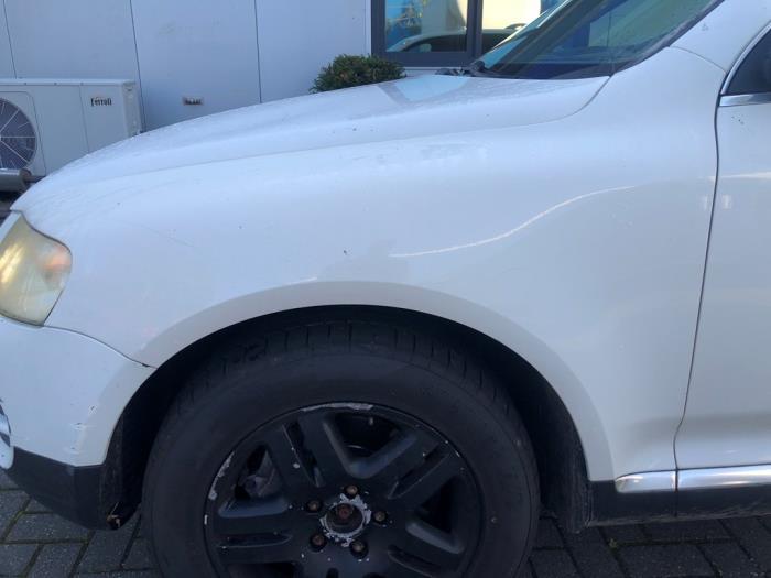 Aile avant gauche d'un Volkswagen Touareg (LR9A), Volkswagen, -, 3 mois de garantie, Utilisé