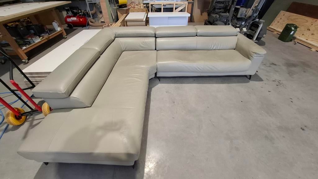 Hoekzetel leder met zetelbed, Ophalen