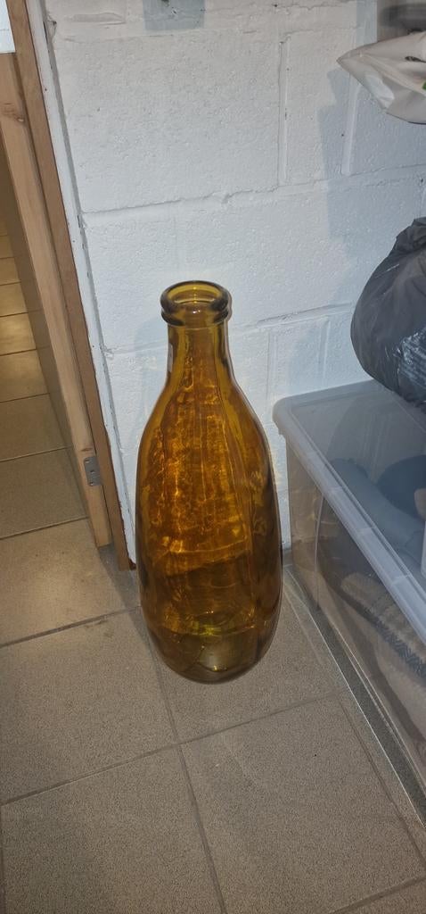 Grand vase, Enlèvement, Verre