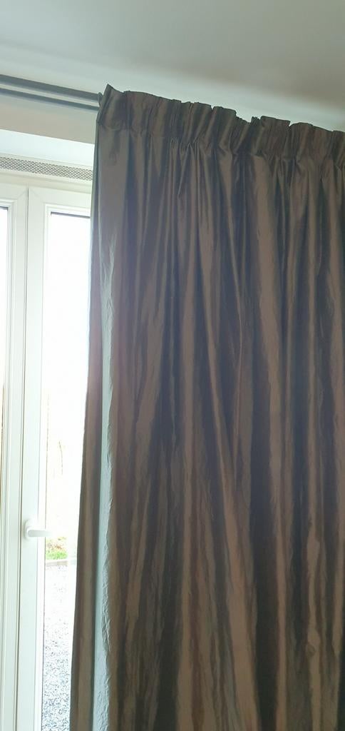 Stijlvolle gordijnen van hoge kwaliteit in heldere taupe kle, Huis en Inrichting, Ophalen, Zo goed als nieuw