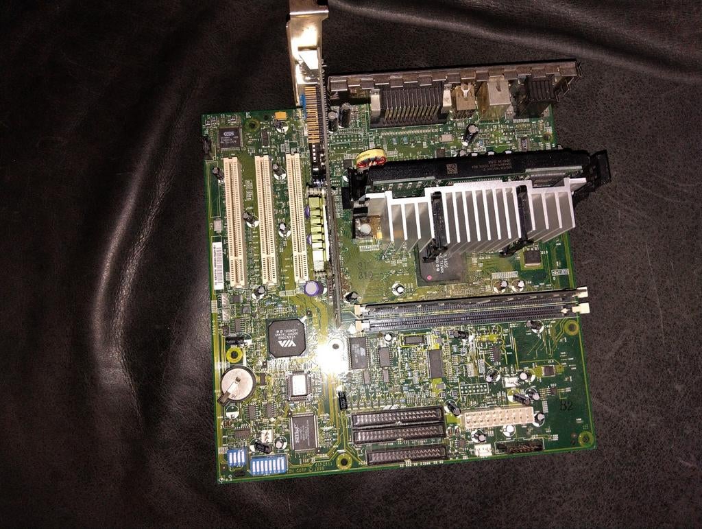 Kit carte mère Pentium 3, Informatique & Logiciels, Enlèvement ou Envoi