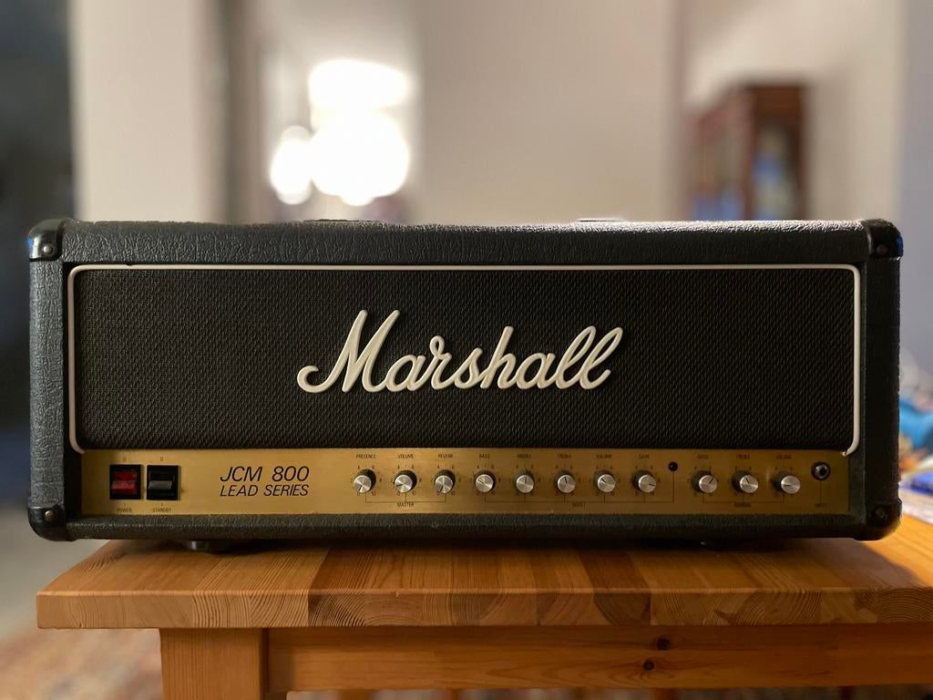 Marshall JCM 800 50watt + 4x12 cabinet, Muziek en Instrumenten, Versterkers | Bas en Gitaar, Ophalen, Gebruikt, Gitaar, 50 tot 100 watt