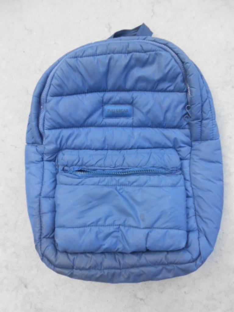 sac à dos bleu marque : Pull & Bear Established 4991 nylon, Autres marques, Enlèvement ou Envoi, Moins de 25 cm, 30 à 45 cm