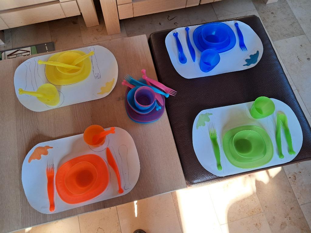 Leer de tafel dekken: servies en placemats, Ophalen of Verzenden, Gebruikt, Kunststof, Speelkeuken-accessoire