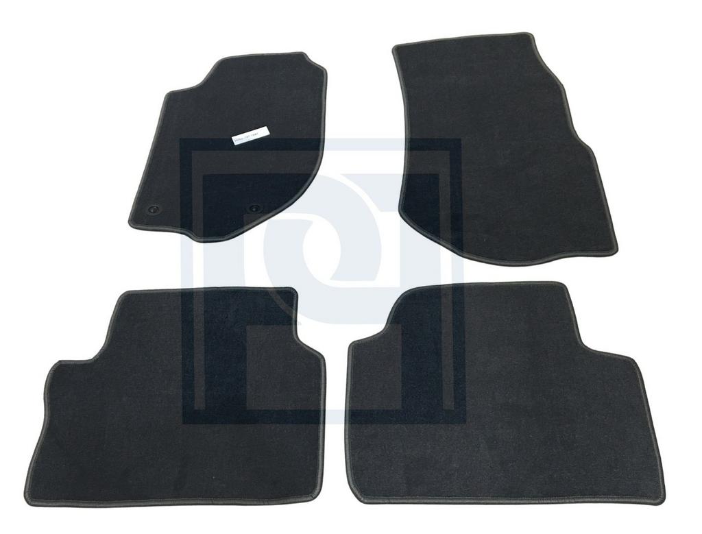 Volvo Matten set 740+940 4dln anthraciet Volvo onderdeel nr, Auto-onderdelen, Interieur en Bekleding, Ophalen of Verzenden, Nieuw