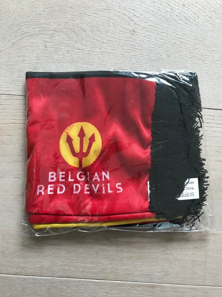 Sjaal Rode Duivels Nieuw!!, Enlèvement ou Envoi, Neuf, Fanion ou Écharpe