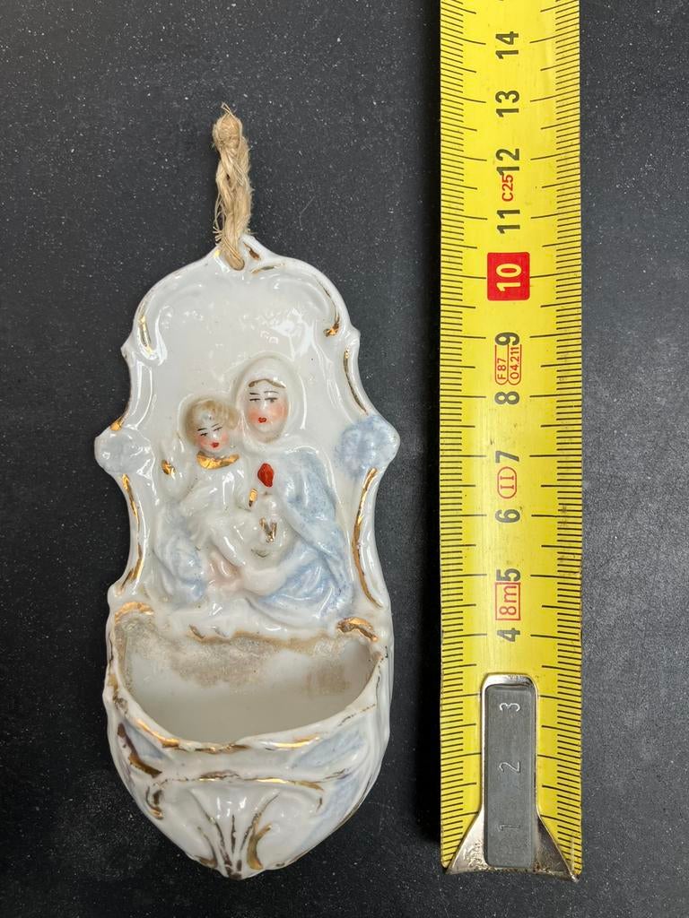 Wijwatervat bénitier porcelaine, Enlèvement