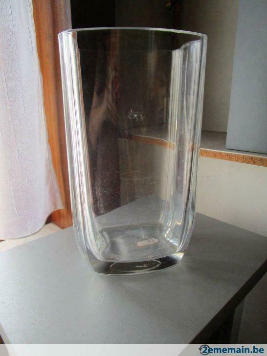 Vase, Nieuw