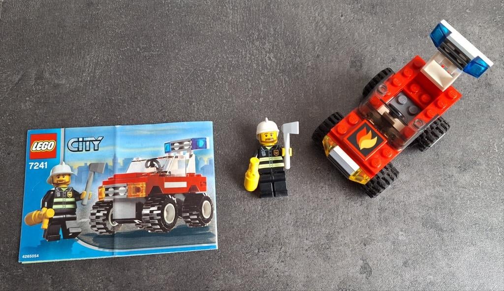 LEGO City 7241: De brandweerwagen, Ophalen of Verzenden, Zo goed als nieuw, Complete set, Lego