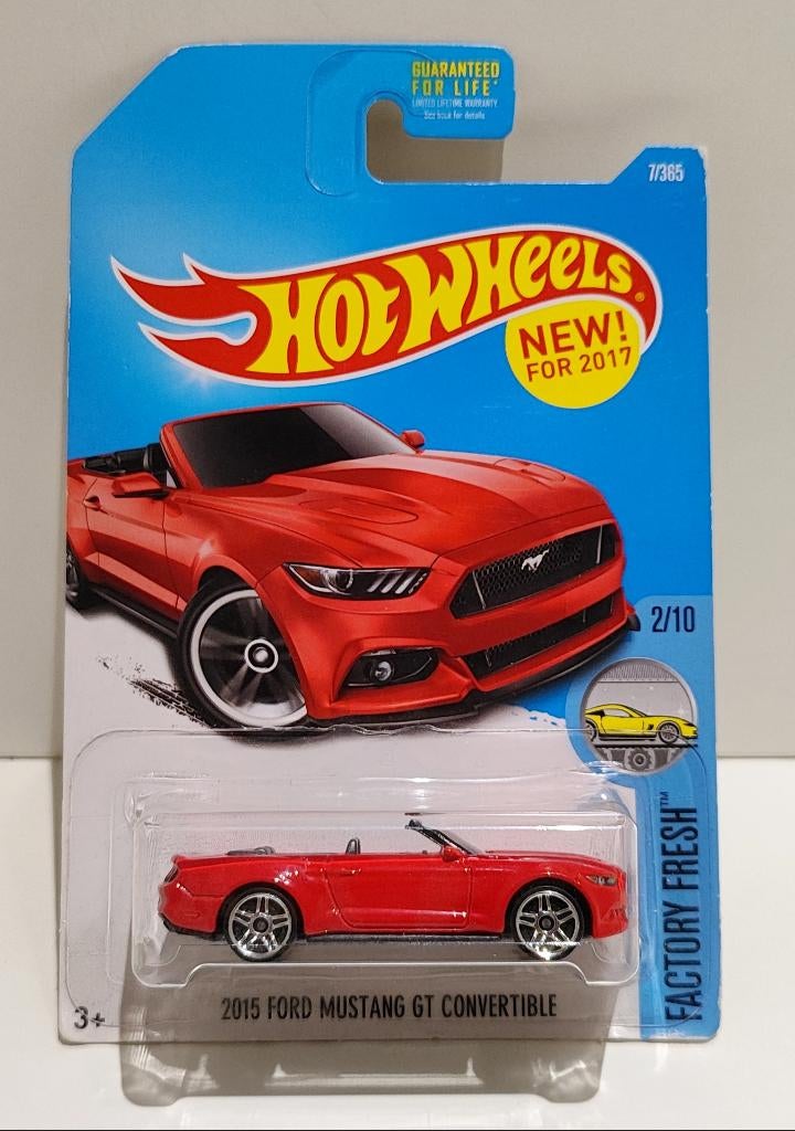 Hot Wheels 2015 Ford Mustang GT Convertible Rood (2017), Hobby & Loisirs créatifs, Voitures miniatures | Échelles Autre, Enlèvement ou Envoi
