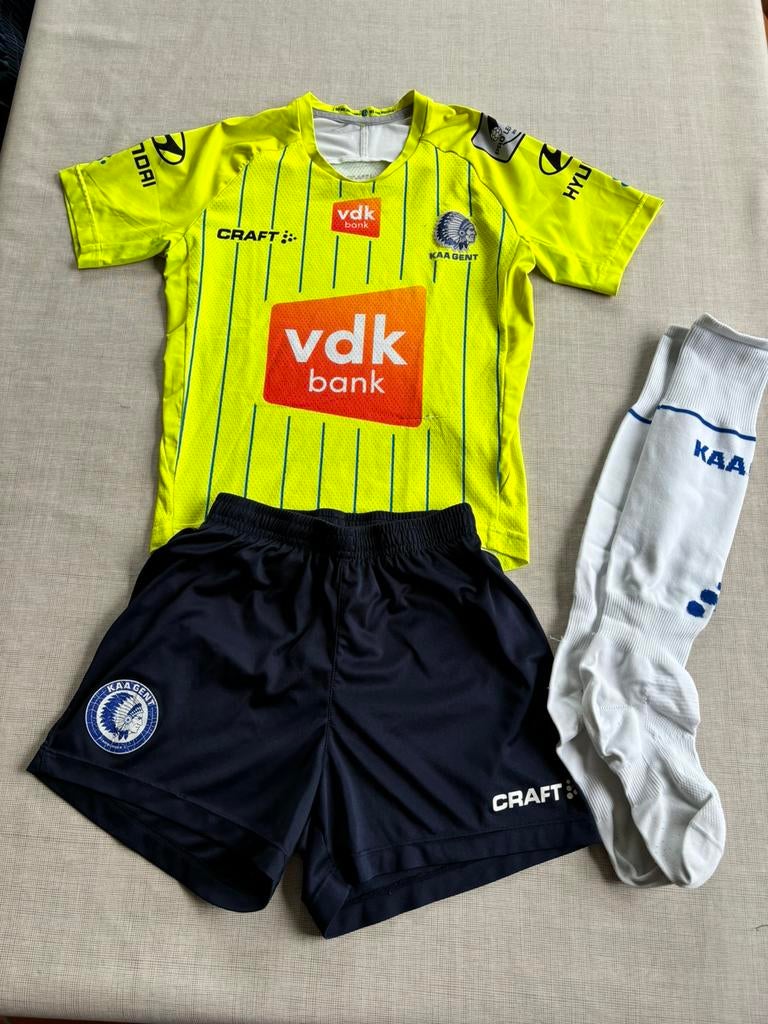 Officieel voetbaltenue van AAGent maat 134-140, Ophalen of Verzenden, Zo goed als nieuw, Broek