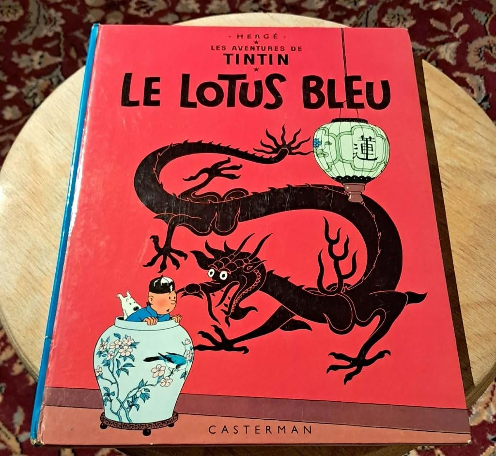 Kuifje - De blauwe lotus, Gelezen, Eén stripboek, Ophalen of Verzenden, Hergé