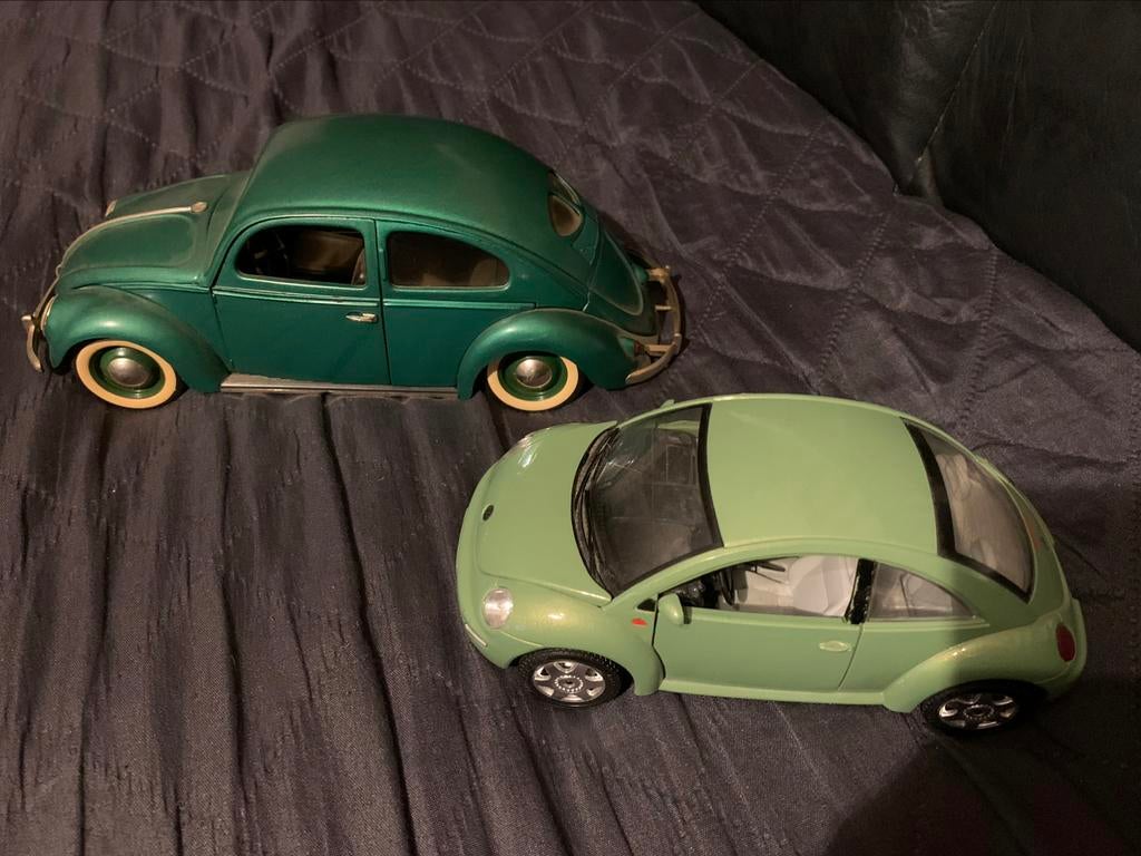 Bburago 1:24  & coccinelle 1/17 ( Volkswagen ), Verzamelen, Ophalen of Verzenden, Gebruikt