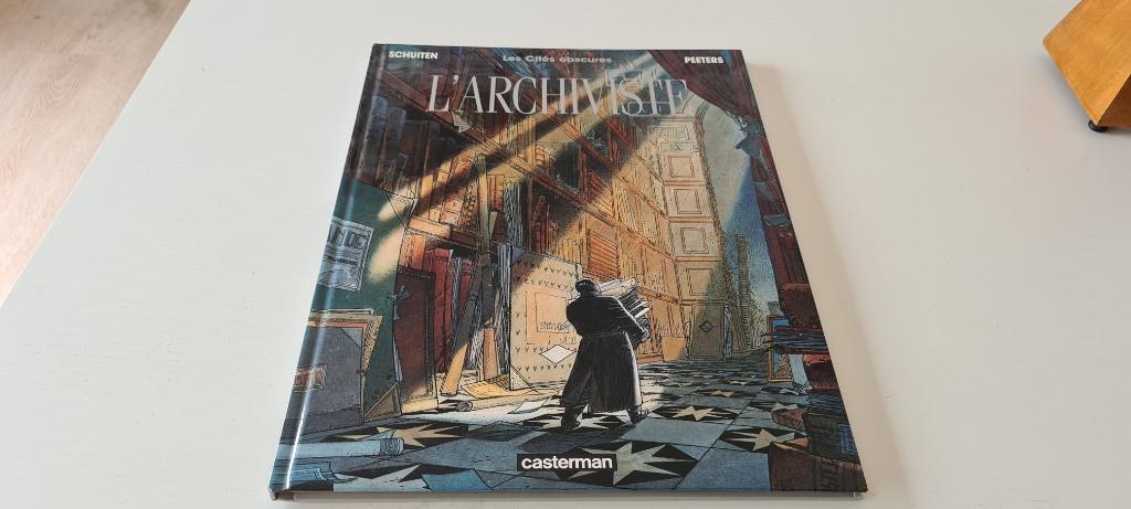 Les cites obscures l´archiviste schuiten  peeters, Boeken, Ophalen of Verzenden