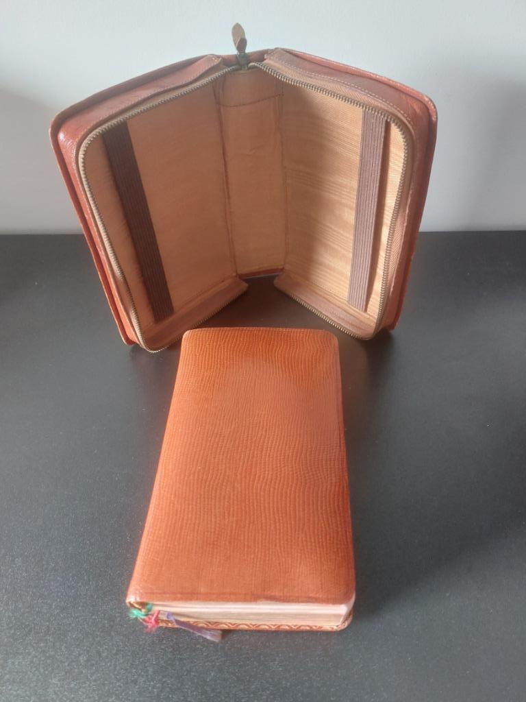 Vintage mis- en vesperboeken, Ophalen of Verzenden