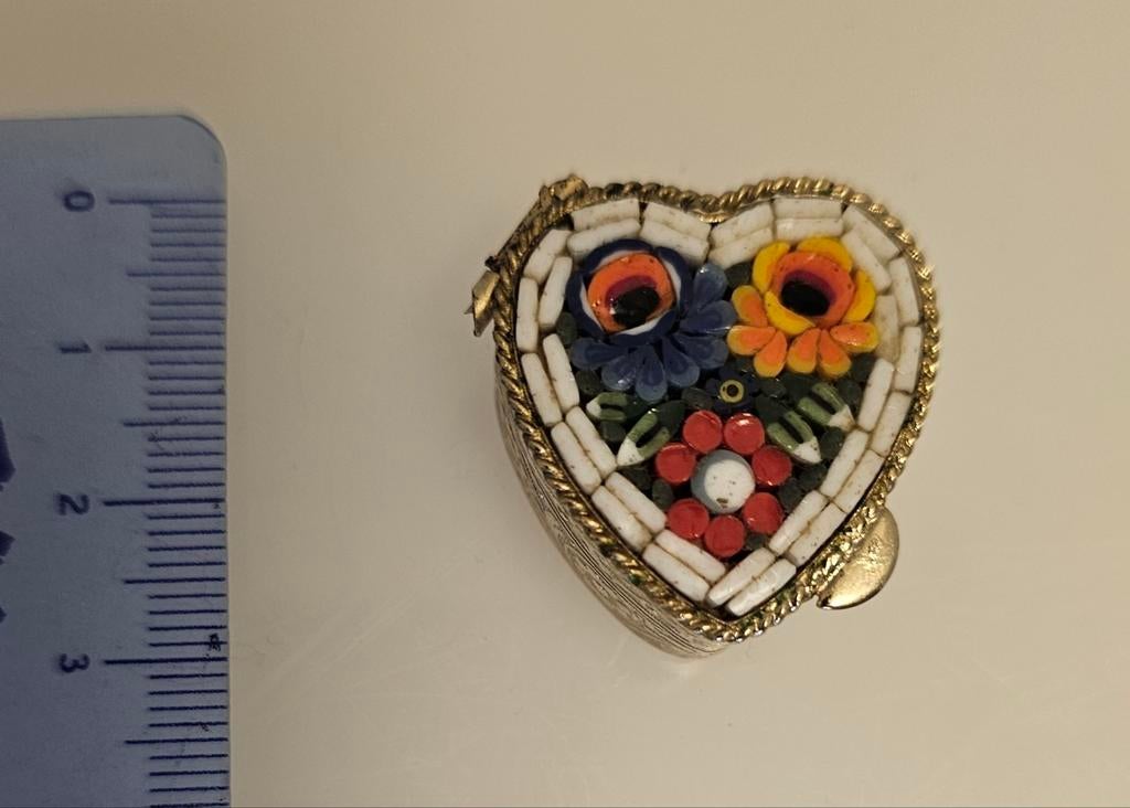Micro mozaik pillendoos hart wit, Antiek en Kunst, Ophalen of Verzenden