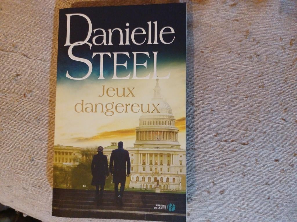 quasi gratuit Les jeux dangereux à succès de Danielle Steel, Danielle Steel, Enlèvement, Belgique, Comme neuf