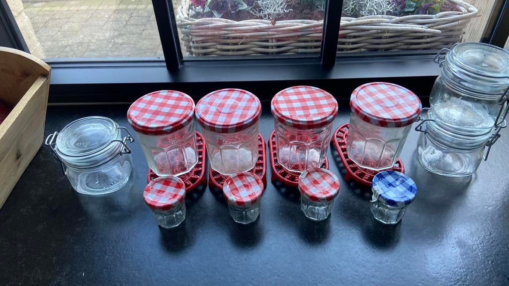 Confituur +3 kleine sterilsatie potjes, Ophalen, Gebruikt, Glas, Pot, Bus of Blik