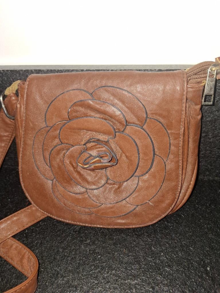 Handtas, Handtassen en Accessoires, Tassen | Damestassen, Ophalen of Verzenden, Gebruikt, Bruin, Handtas