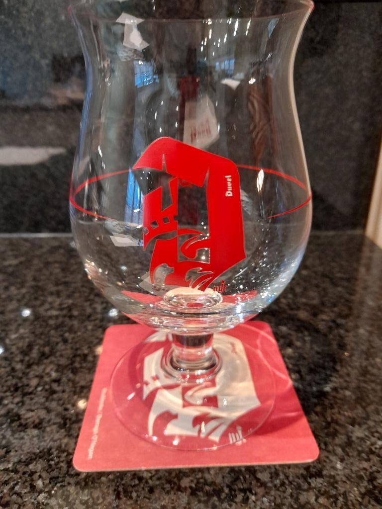 Nieuw Duvel glas New York + 2 originele bierviltjes NY, Collections, Marques de bière, Neuf, Verre ou Verres, Duvel, Enlèvement