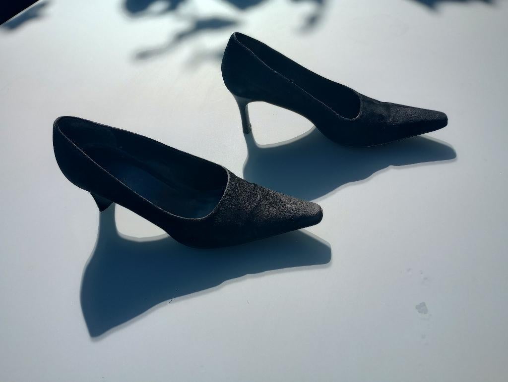 Zwarte pumps maat 38,5, Kleding | Dames, Pumps, Zwart, Ophalen of Verzenden, Gedragen