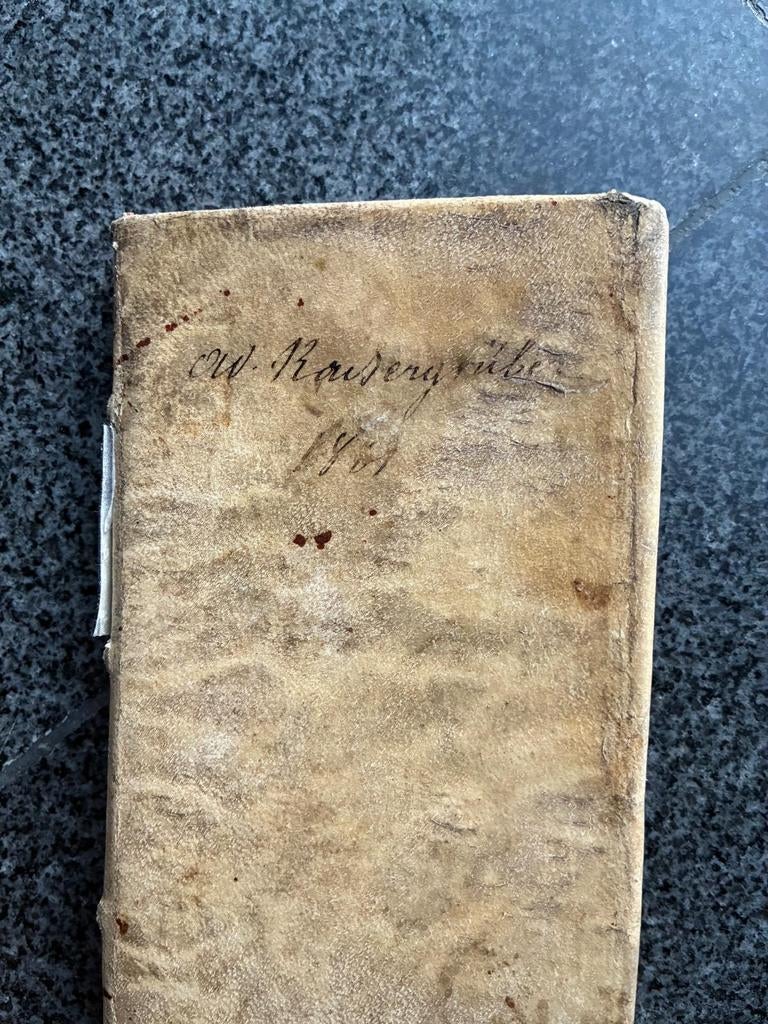 Tractaet van de leenrechten na den hove van Vlaenderen, Antiek en Kunst, Antiek | Boeken en Manuscripten, Ophalen of Verzenden