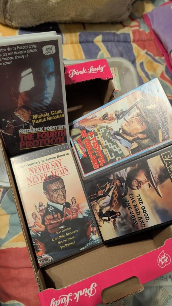 VHS FILMEN THE FOURTH PROTECOL THE GOOD BAD UGLY FISTFUL OF, Enlèvement ou Envoi