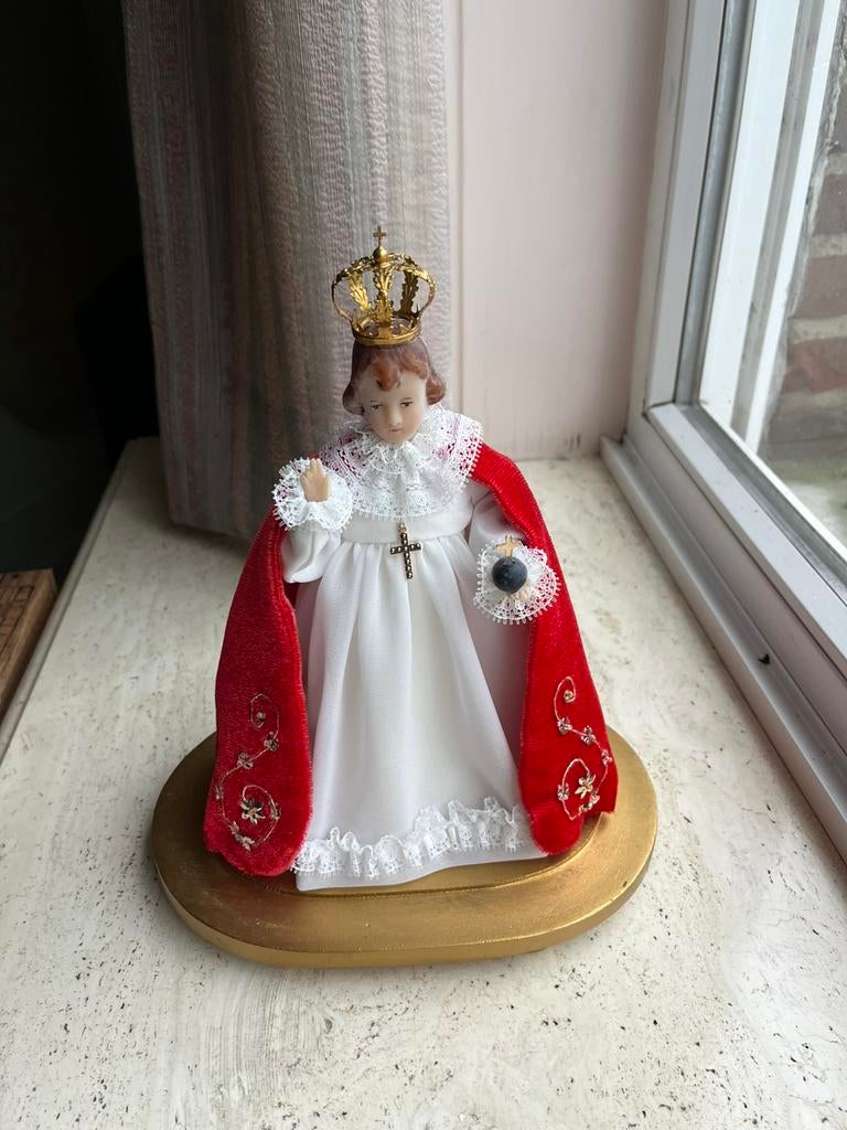 Beeld kindje Jezus van Praag, Ophalen