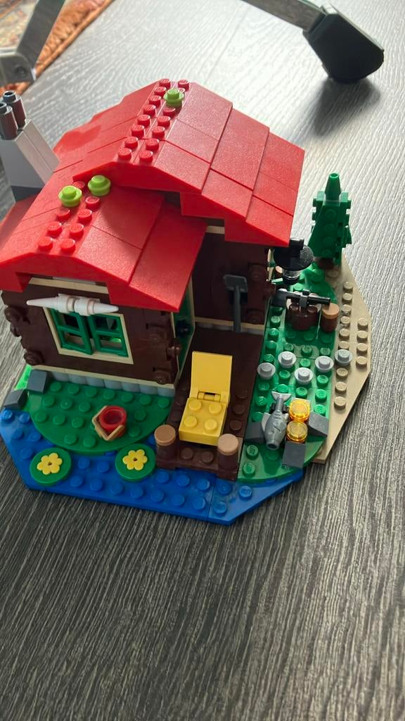 Lego creator huisje bij het meer/berghut 31048, Ophalen of Verzenden, Zo goed als nieuw, Lego