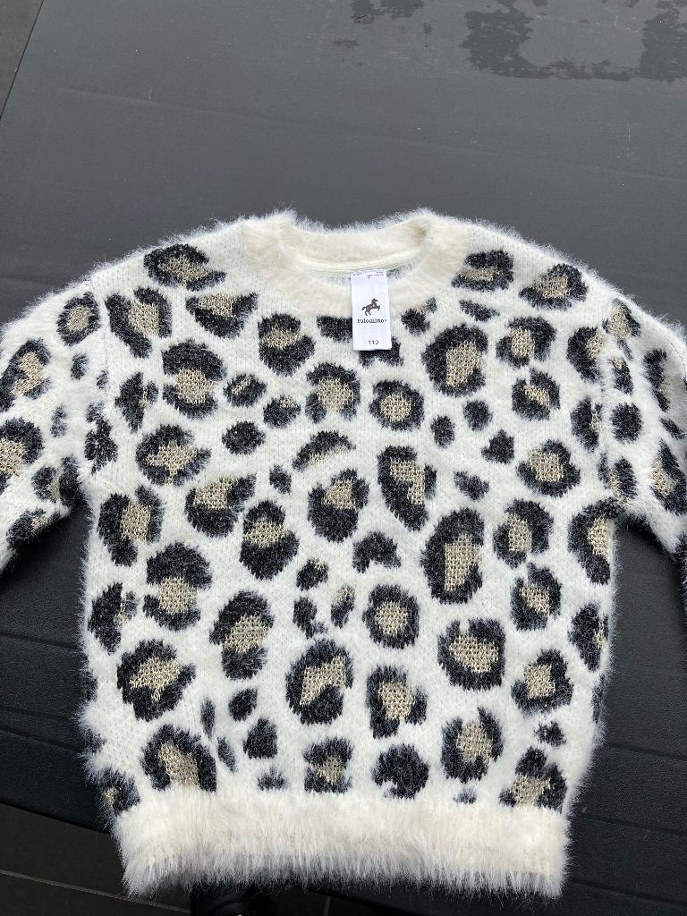 Leuke Fluffy trui 5j, Enfants & Bébés, Vêtements enfant | Taille 110, C&A, Enlèvement ou Envoi, Pull ou Veste, Comme neuf