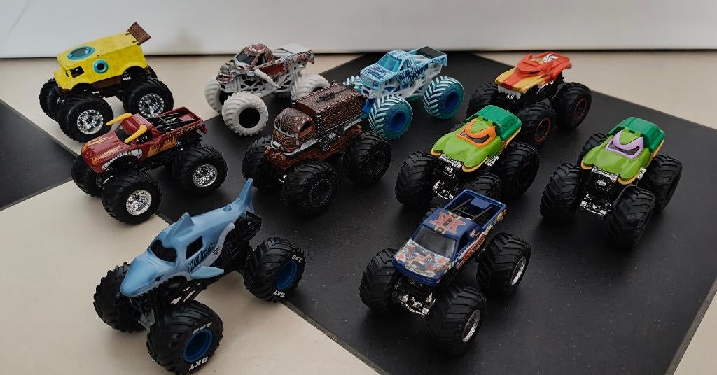 Set van 10 Hot Wheels Monstertrucks Hotwheels, Ophalen of Verzenden, Gebruikt