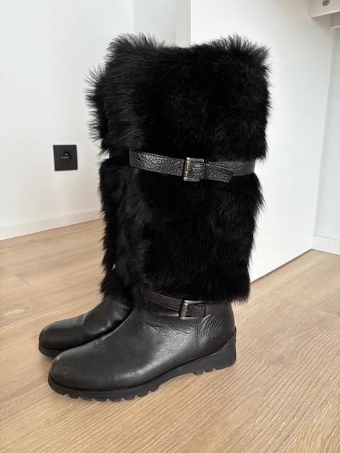 BOTTES FOURRURE, Ophalen, Zo goed als nieuw