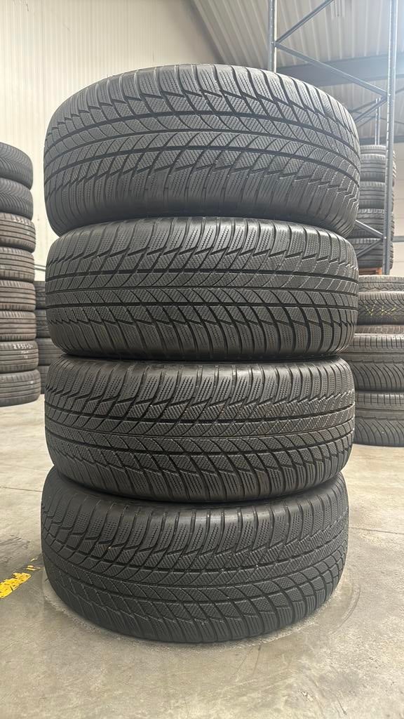 2455019  245/50/19  245/50R19  winter merk Bridgestone, Ophalen