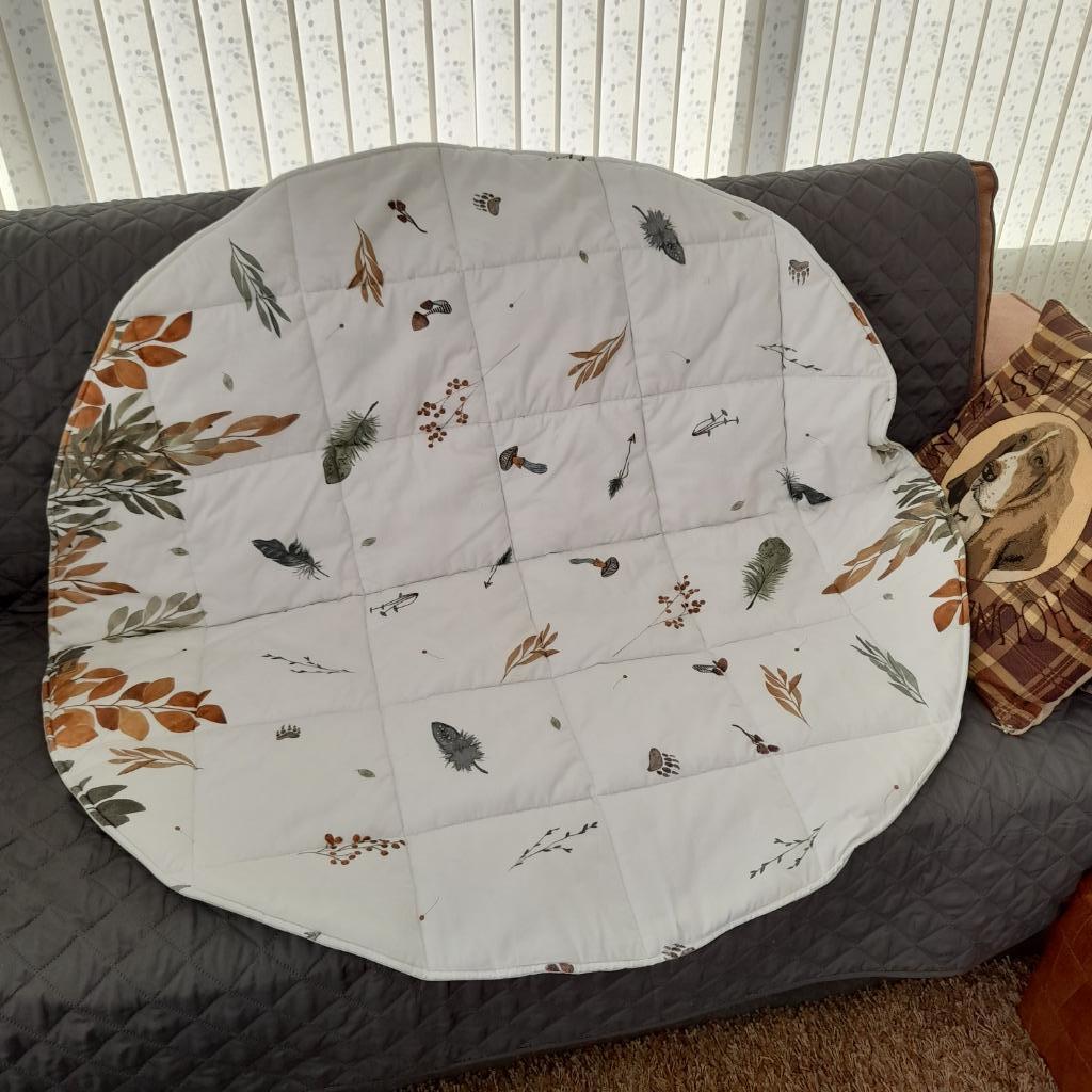 grote ronde speelmat van het merk Moi Mili, Ophalen of Verzenden, Zo goed als nieuw, Speelkleed