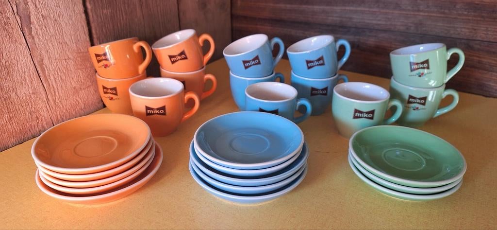 Retro koffietassen en bordjes van miko koffie, Huis en Inrichting, Ophalen of Verzenden