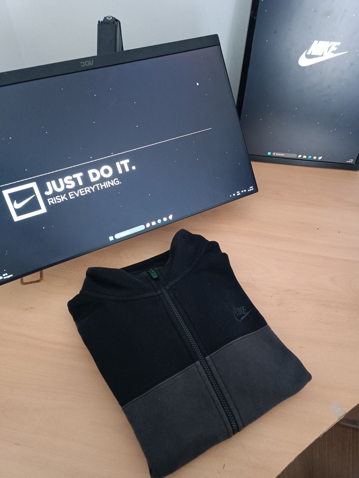 black Nike sweater, Kleding | Heren, Maat 52/54 (L), Zwart, Nike, Nieuw