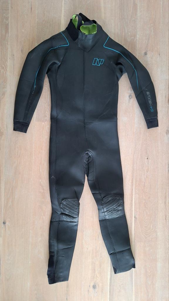 Combinaison de surf Neilpryde, Enlèvement