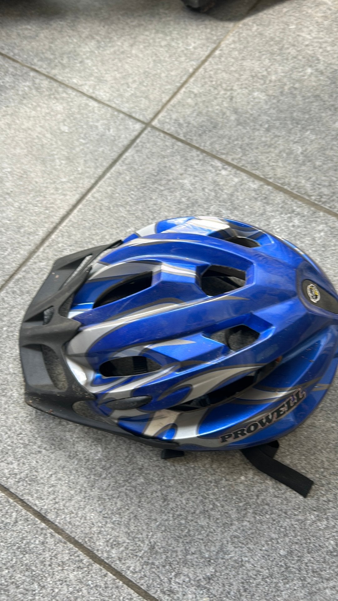 Fietshelm prowell, Enlèvement, Utilisé, M, Homme ou Femme