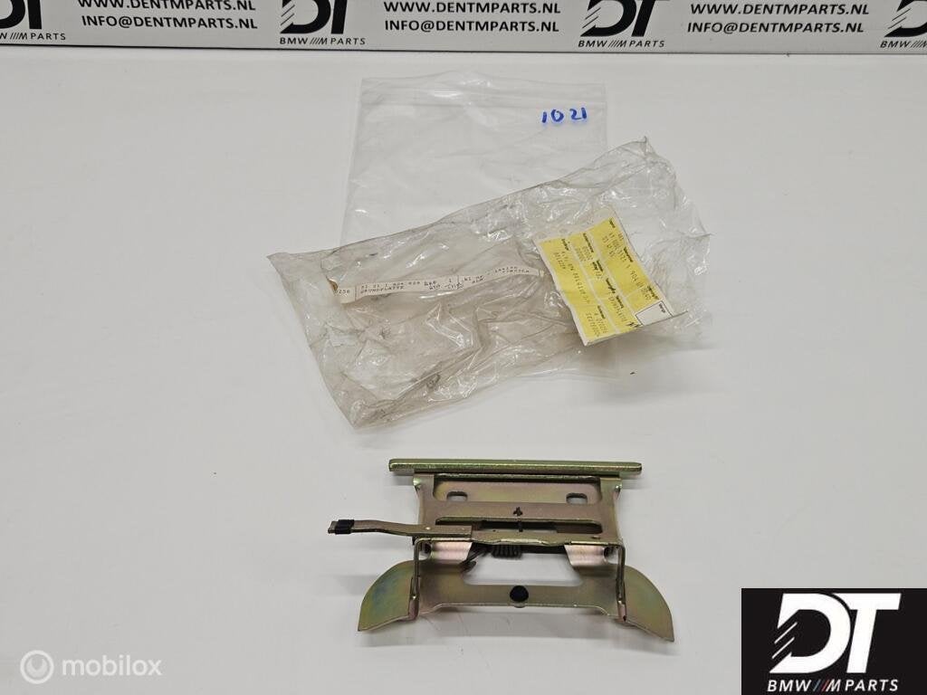 Deurgreep linksvoor BMW E30 51211904629, Auto-onderdelen, Klein materiaal, Nieuw, Ophalen of Verzenden